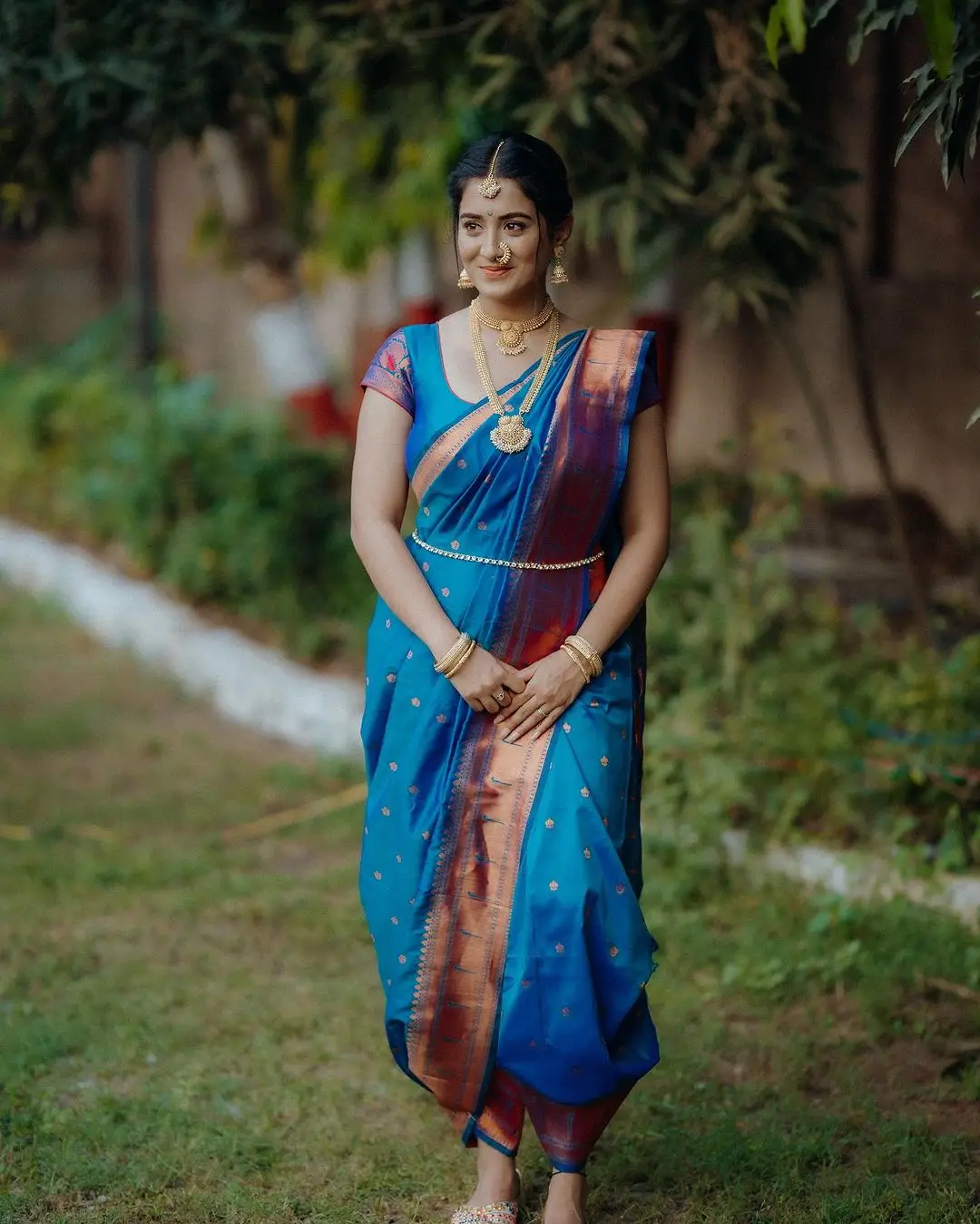 Tollywood Actress Rashi Singh Images in Blue Saree